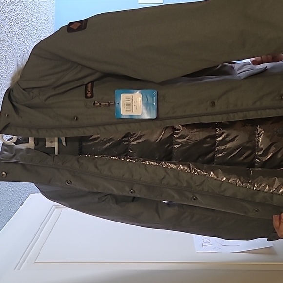 Columbia Women's winter jacket - Picture 4 of 8